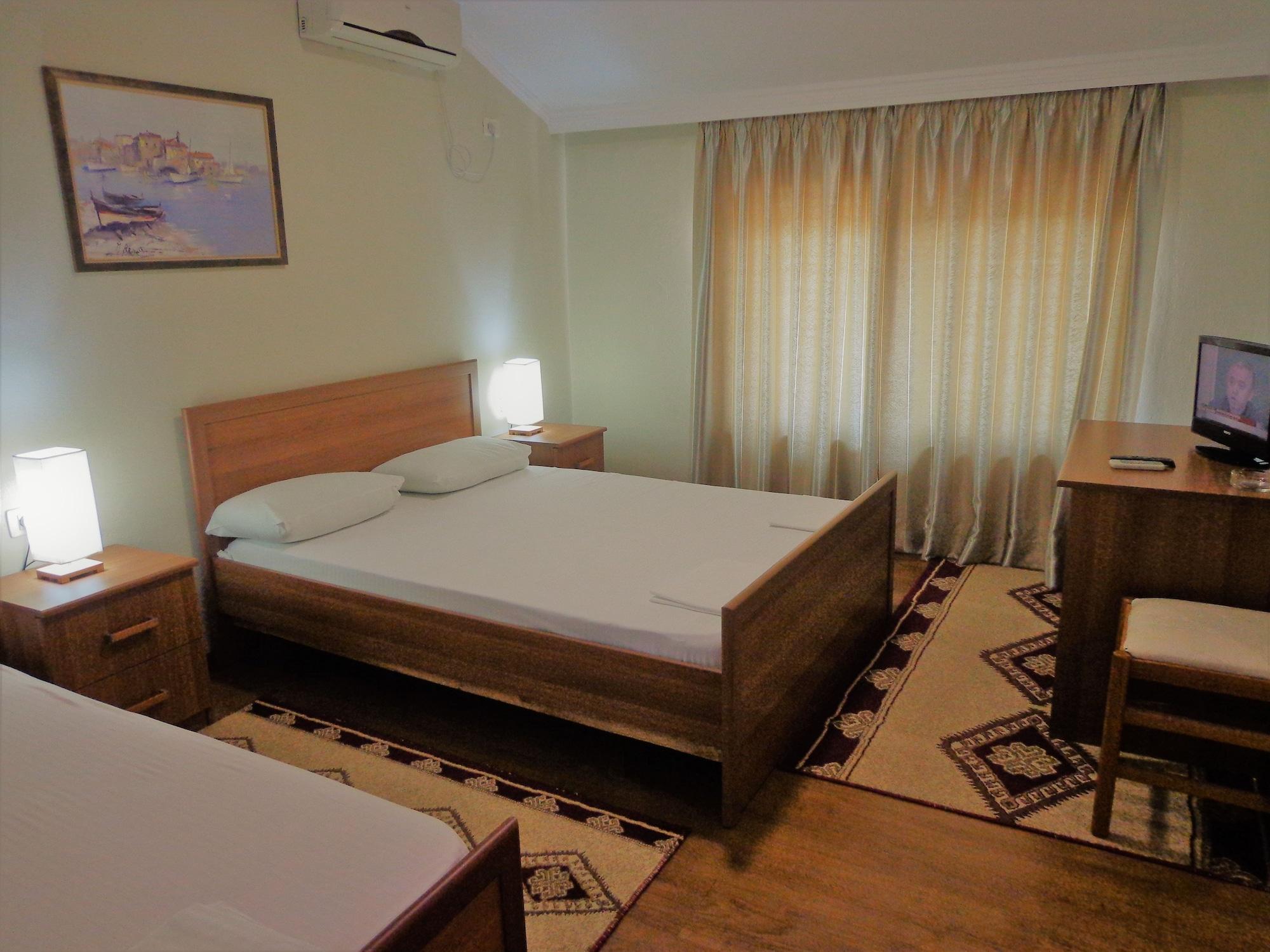 Hotel Viktoria Tirana Mjull-Bethore Buitenkant foto